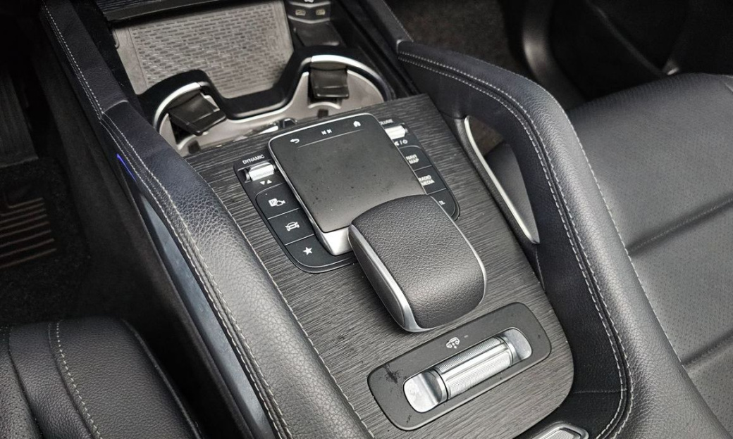 Mercedes-Benz GLE-Class GLE300d 4MATIC, 2024