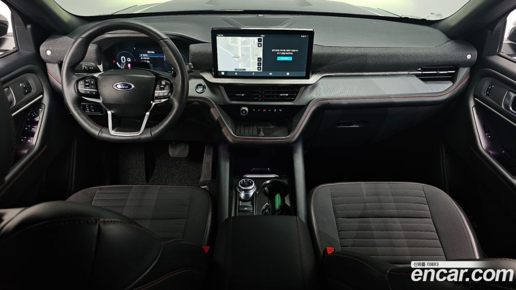 Ford Explorer 2.3 ST-Line 4WD, 2025
