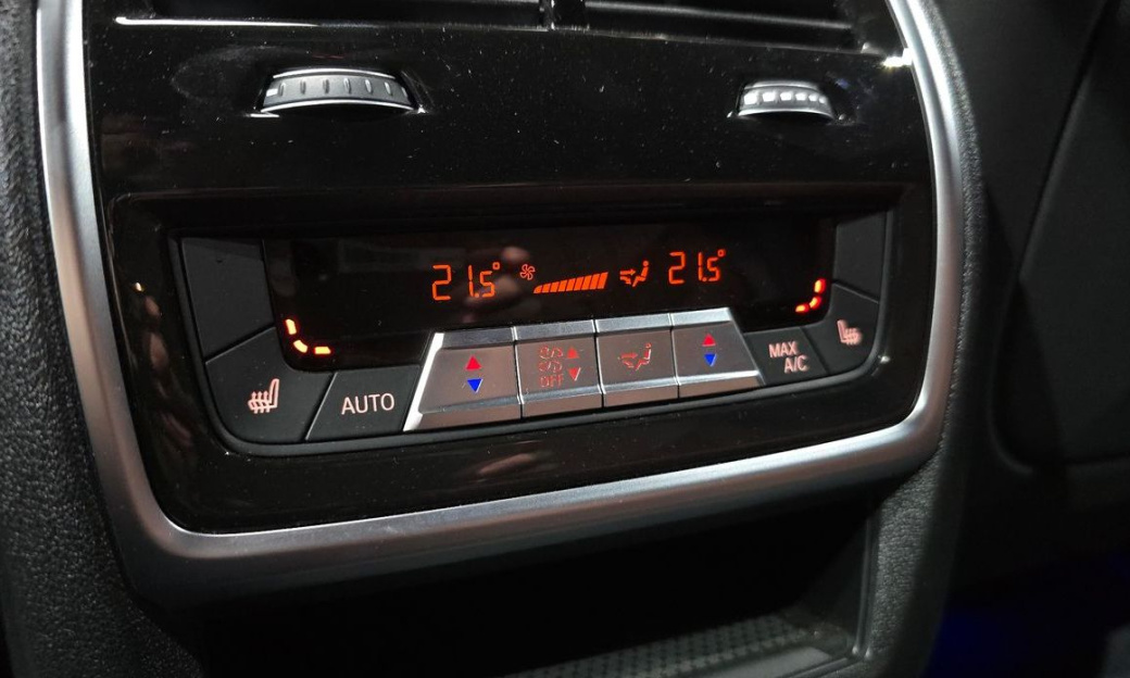 BMW X6 xDrive40i M Sport, 2025
