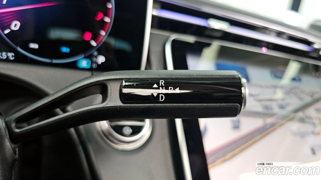 Mercedes-Benz E-Class E200 Avantgarde, 2025