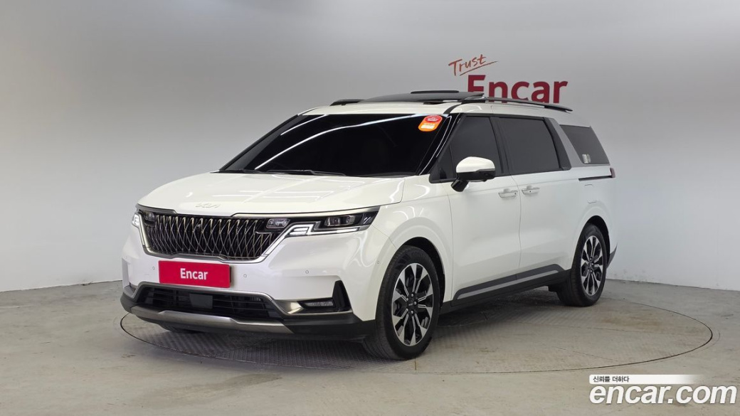 Kia Carnival 9-Seater Signature, 2023