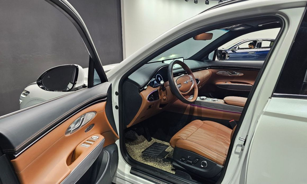 Genesis GV70 2.5T Gasoline AWD, 2023