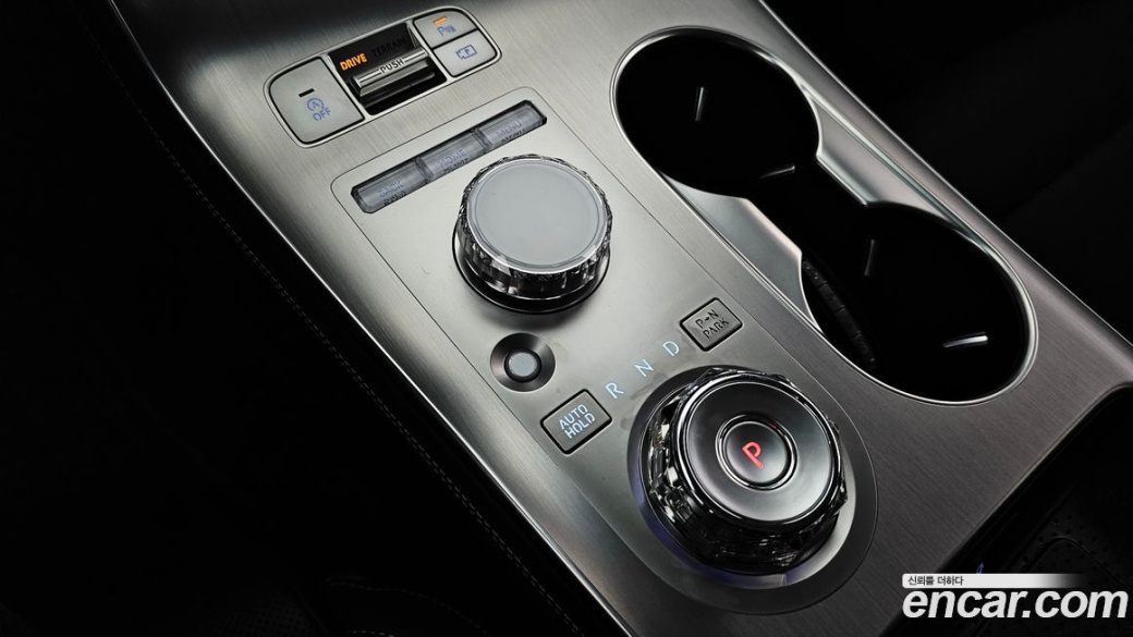 Genesis GV70 2.5T Gasoline AWD, 2025