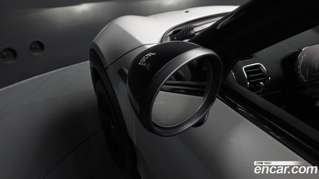 Mini Clubman Classic, 2024
