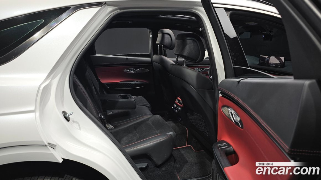 Genesis GV70 2.5T Gasoline 2WD, 2023