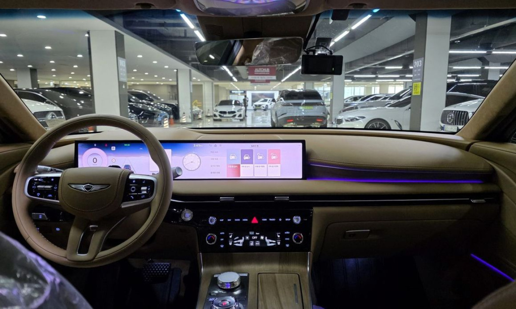 Genesis G80 Gasoline 2.5 Turbo AWD, 2026
