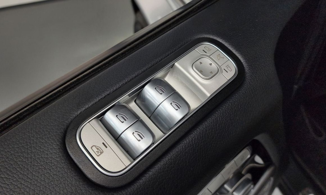 Mercedes-Benz G-Class G400d, 2024