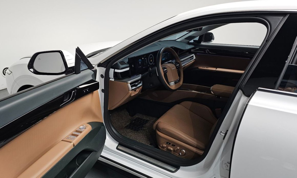 Hyundai Grandeur 2,5 Gasoline 2WD, 2024