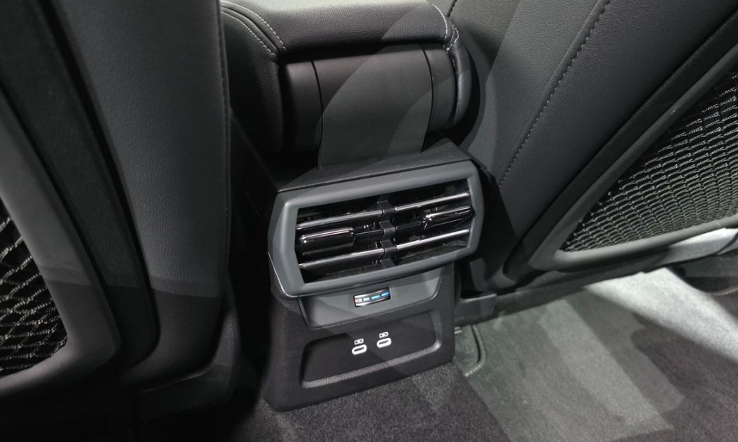 Audi A3 40 TFSI Premium, 2025
