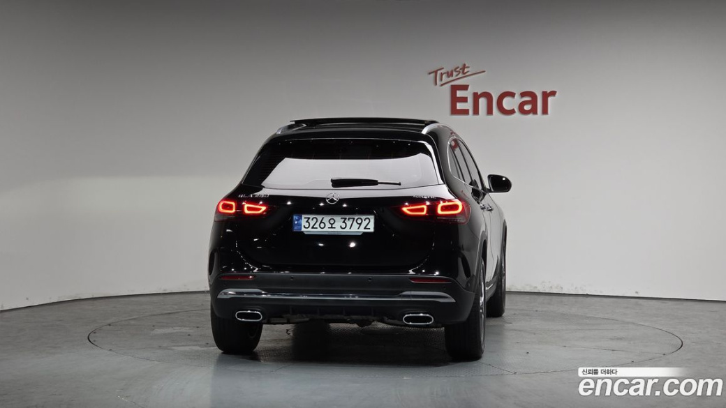 Mercedes-Benz GLA-Class GLA250 4MATIC, 2023