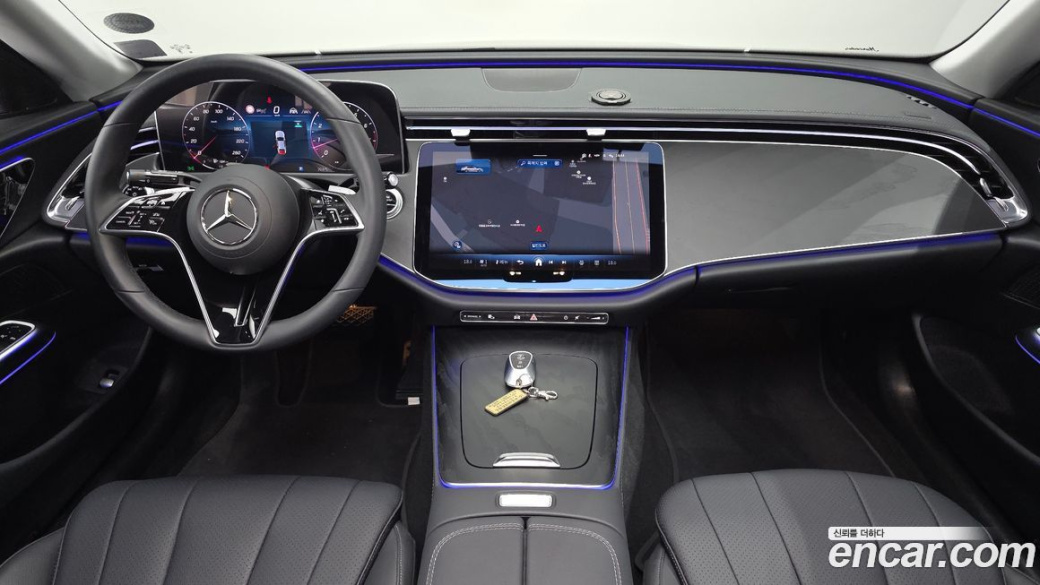 Mercedes-Benz E-Class E200 Avantgarde, 2024