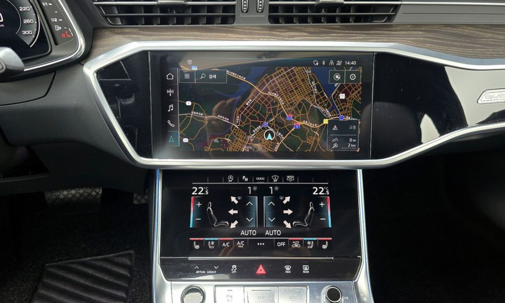 Audi A6 45 TFSI Quattro Premium, 2021
