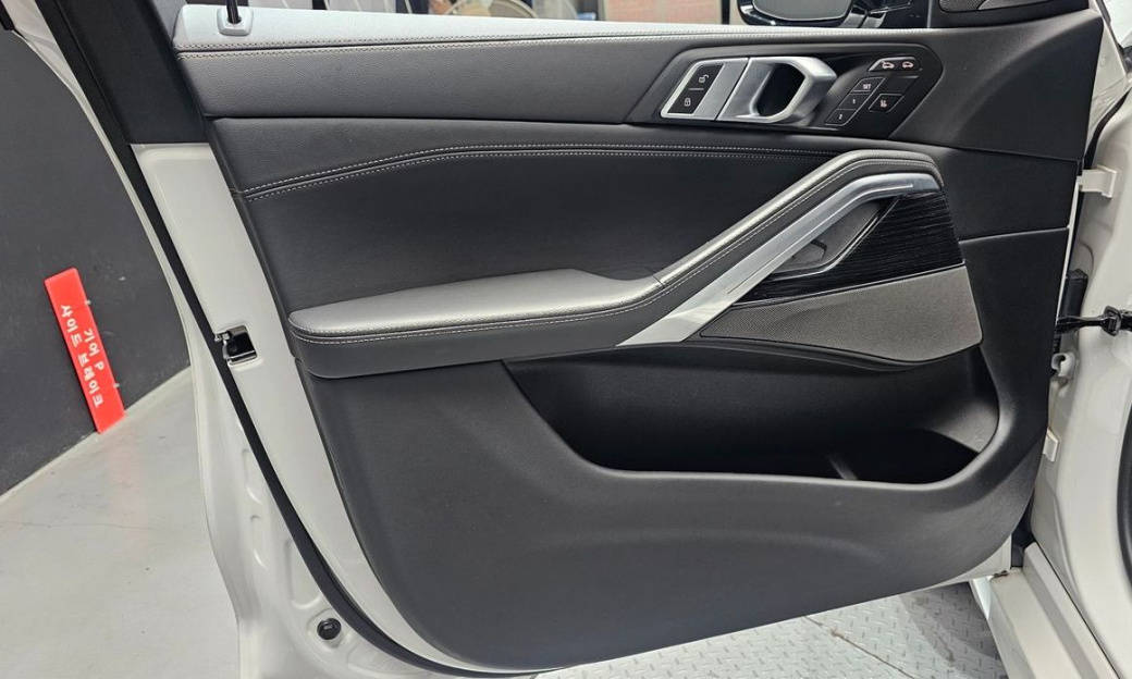 BMW X6 xDrive40i M Sport, 2024