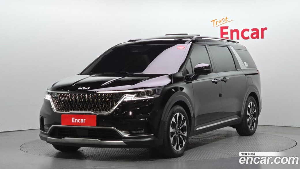 Kia Carnival 9-Seater Signature, 2023