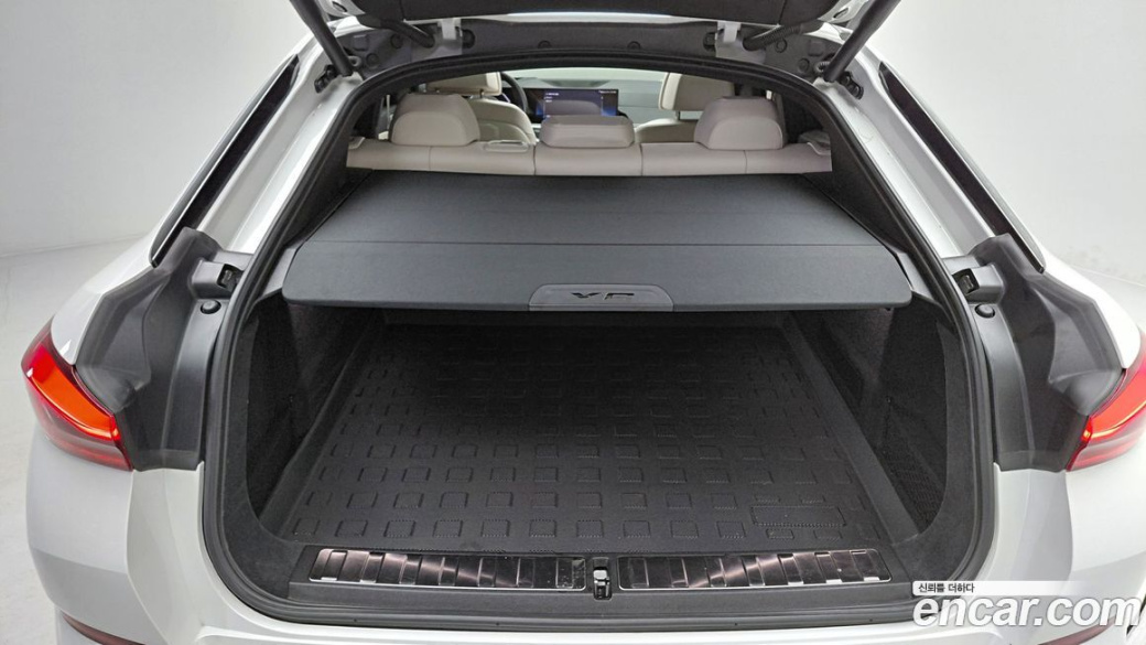 BMW X6 xDrive40i M Sport, 2025