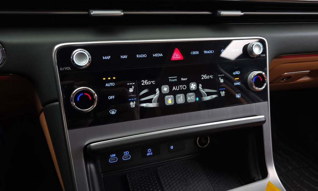 Genesis GV80 2.5T Gasoline 2WD, 2025