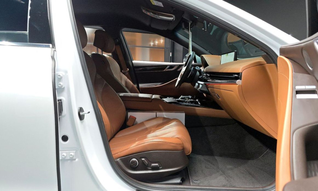 Genesis G80 Gasoline 2.5 Turbo 2WD, 2024
