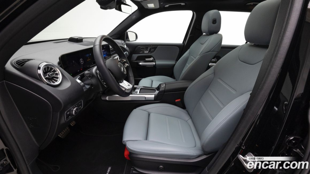 Mercedes-Benz GLB-Class AMG GLB35 4MATIC, 2025