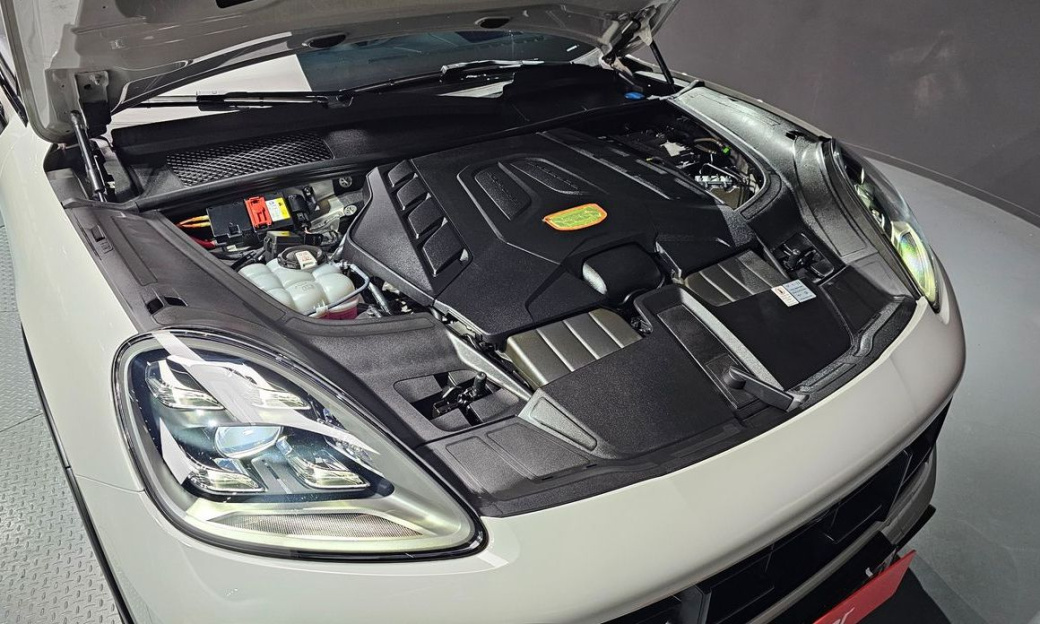 Porsche Cayenne 4.0 Turbo GT Coupe, 2022