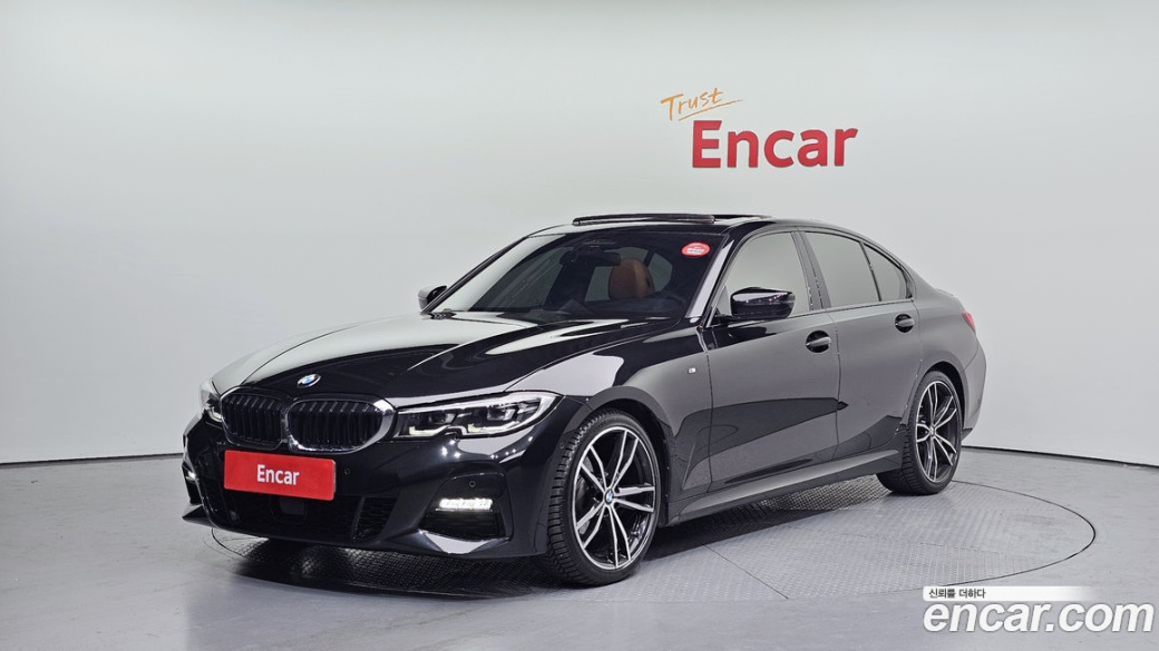 BMW 3-Series 320i M Sport, 2022