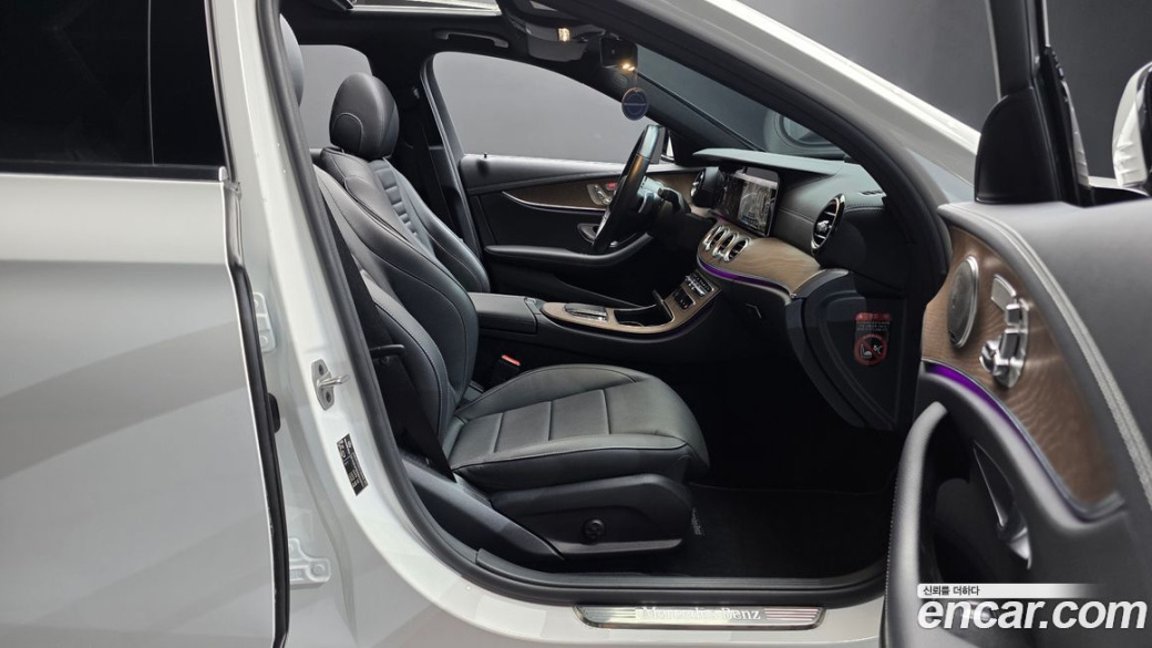 Mercedes-Benz E-Class E250 Exclusive, 2022