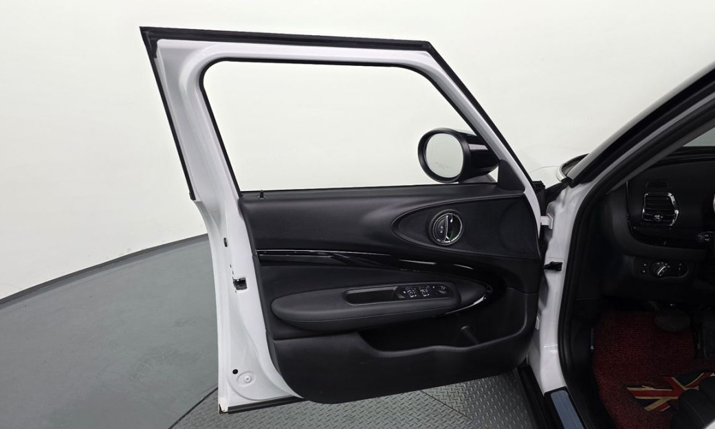 Mini Clubman Classic, 2024