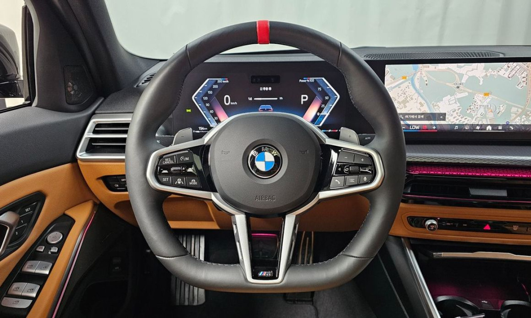 BMW 3-Series 320i M Sport, 2025