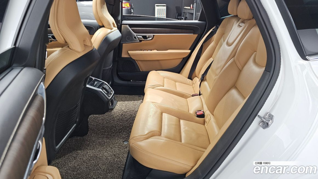 Volvo S90 B6 AWD Inscription, 2021