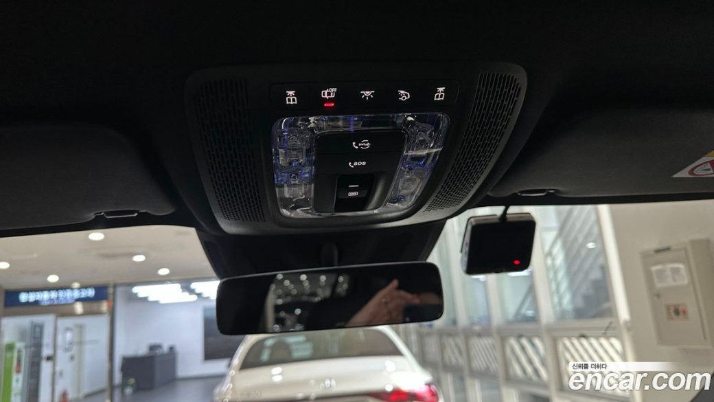 Mercedes-Benz GLB-Class GLB250 4MATIC, 2024