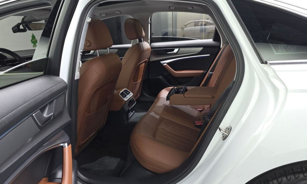 Audi A6 40 TDI, 2023