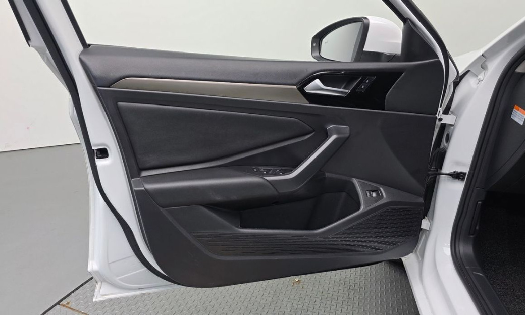 Volkswagen Jetta 1.4 TSI Prestige, 2021