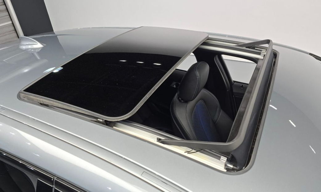 BMW 1-Series 120i M Sports, 2024
