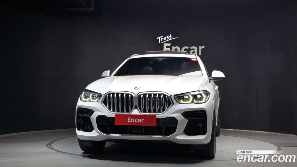 BMW X6 xDrive30d M Sport, 2022