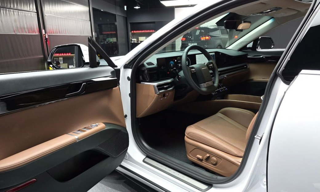Hyundai Grandeur 2,5 Gasoline 2WD, 2024