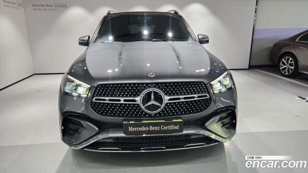 Mercedes-Benz GLE-Class GLE450 4MATIC, 2025