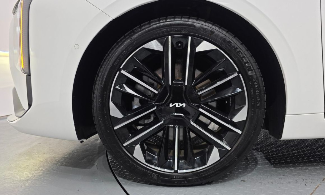 Kia K8 2.5 Gasoline 2WD, 2025