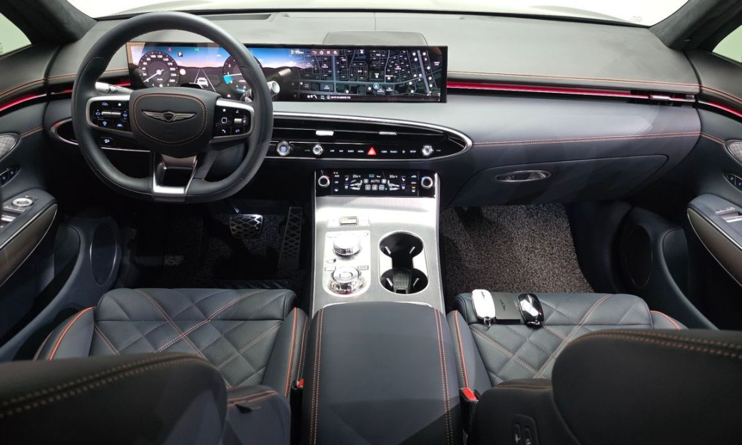 Genesis GV70 2.5T Gasoline AWD, 2025