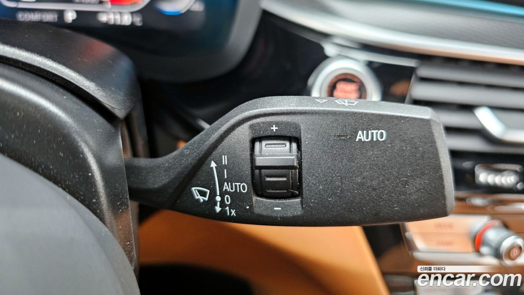 BMW 5-Series 520i M Sport, 2023