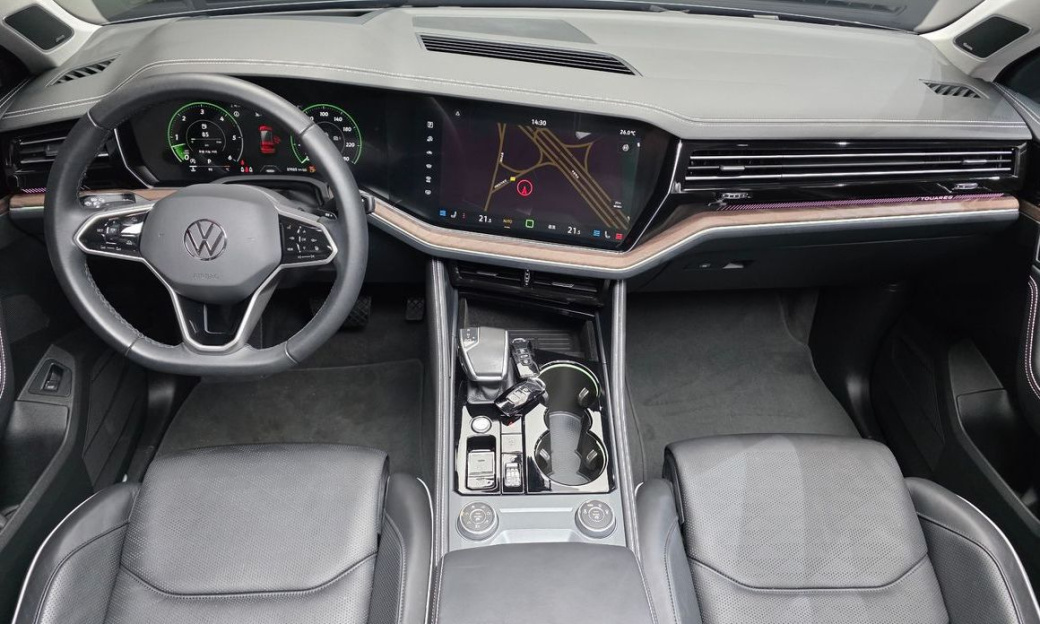 Volkswagen Touareg 3.0 TDI Prestige, 2024