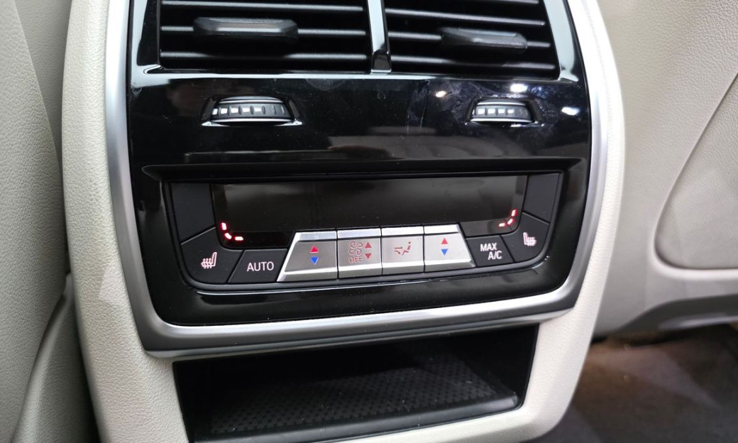 BMW X5 xDrive 40i M Sport, 2025