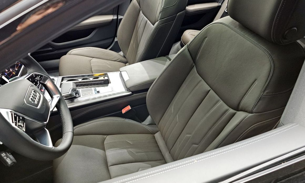 Audi A7 55 TFSI Quattro Premium, 2025