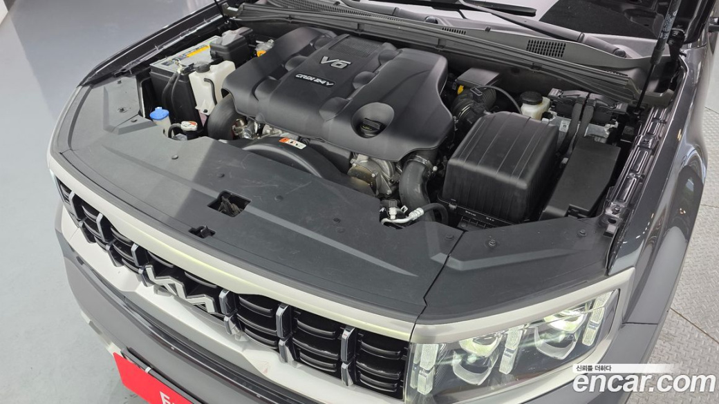 Kia Mohave Diesel 3.0 4WD 5-Seater, 2023