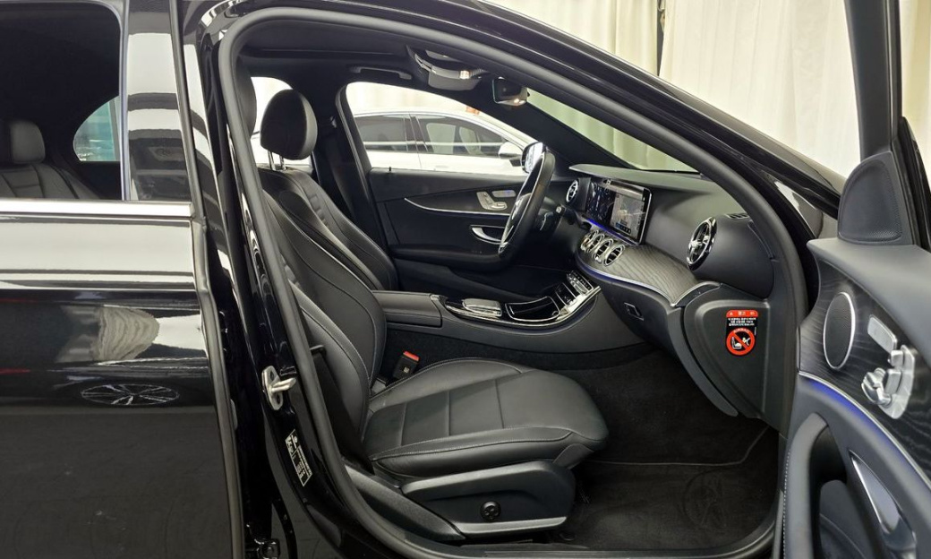 Mercedes-Benz E-Class E250 Avantgarde, 2023