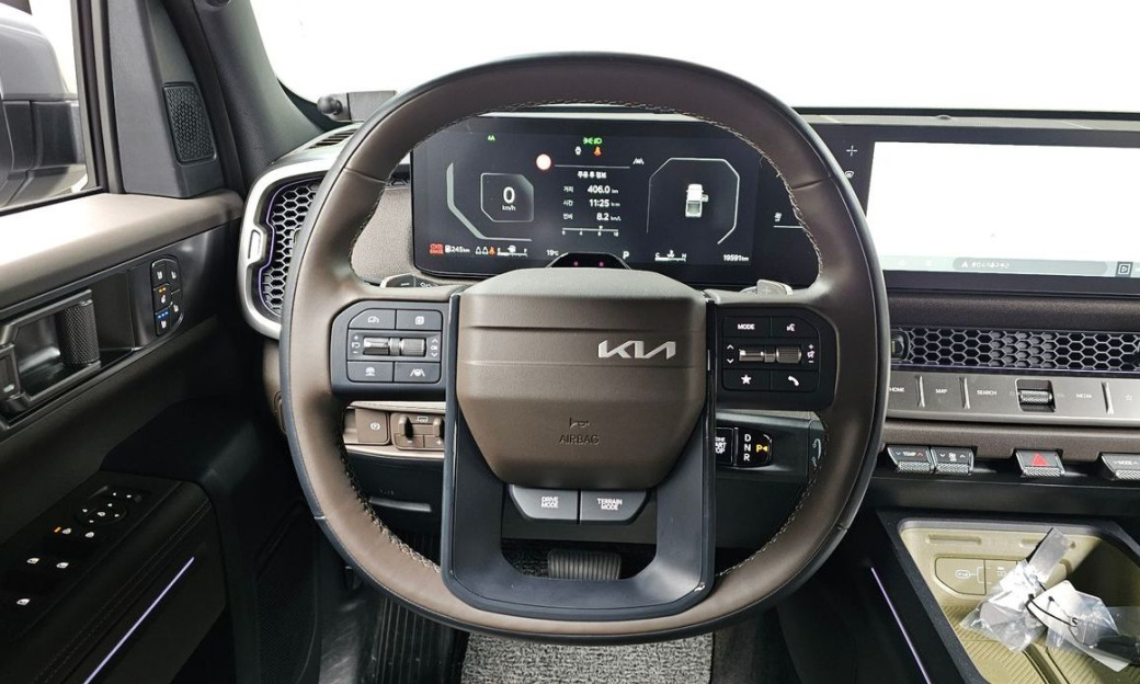 Kia Tasman 2.5T Gasoline 4WD, 2026