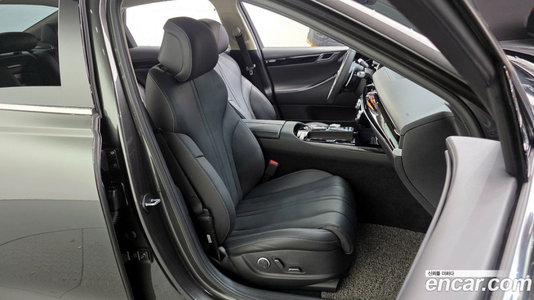 Genesis G80 Gasoline 2.5 Turbo AWD, 2024
