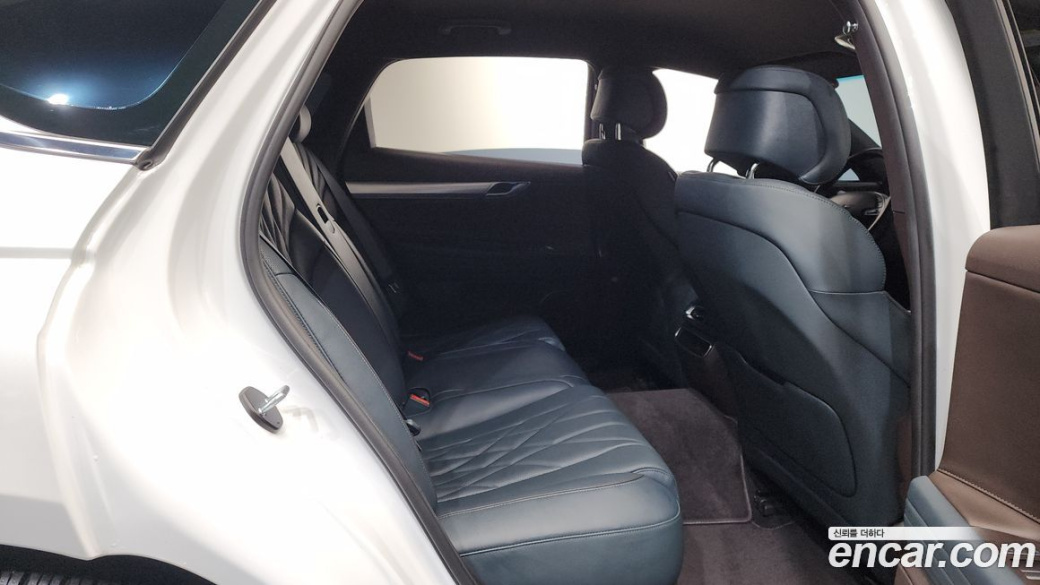 Genesis G80 Gasoline 2.5 Turbo AWD, 2022