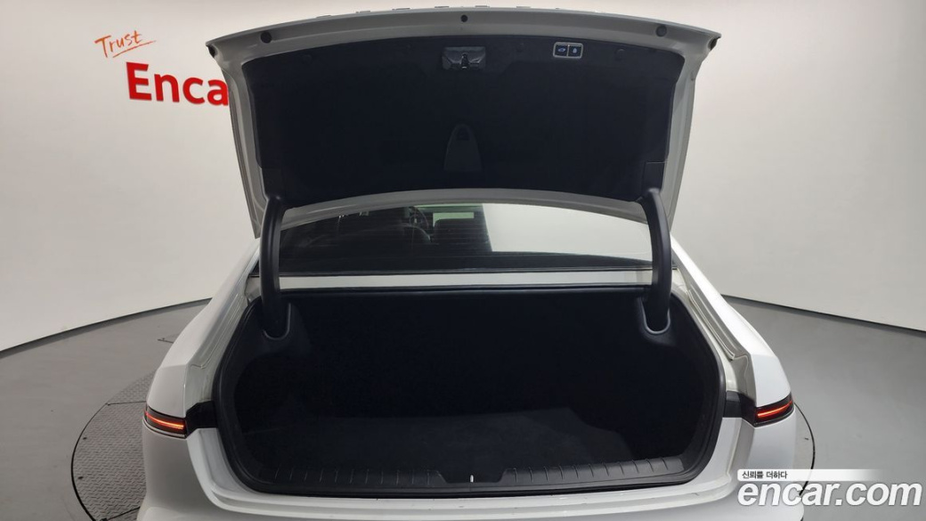Hyundai Grandeur 2,5 Gasoline 2WD, 2023