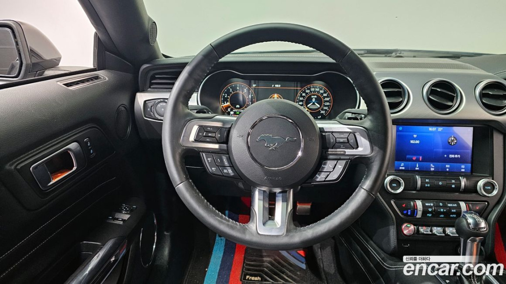 Ford Mustang Coupe, 2023