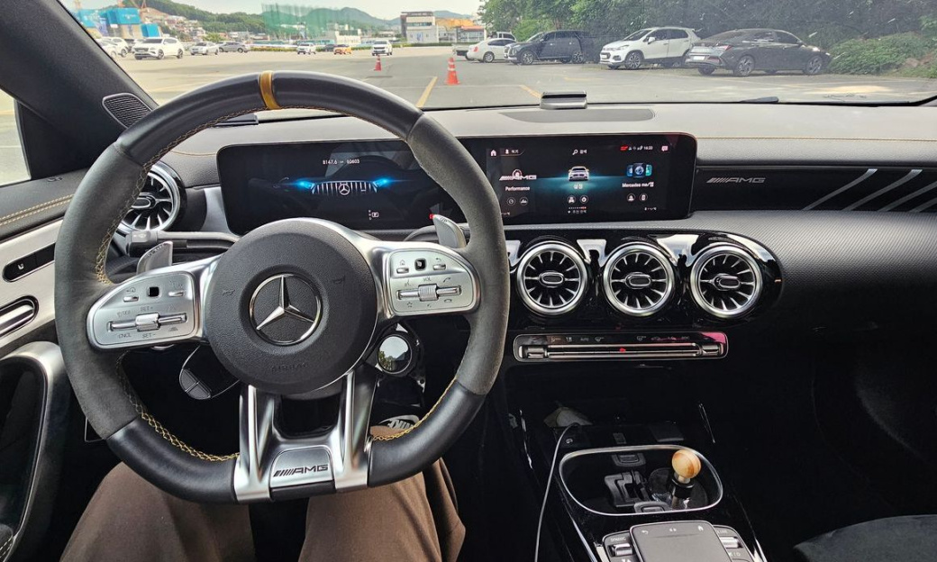 Mercedes-Benz CLA-Class AMG CLA 45 S 4MATIC+, 2022