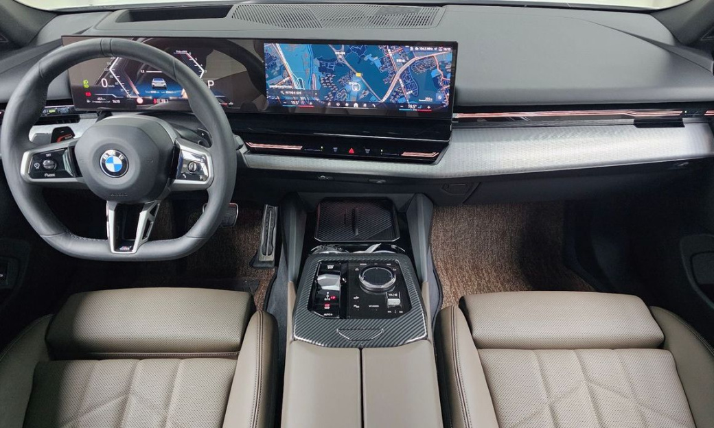 BMW 5-Series 523d M Sport, 2024